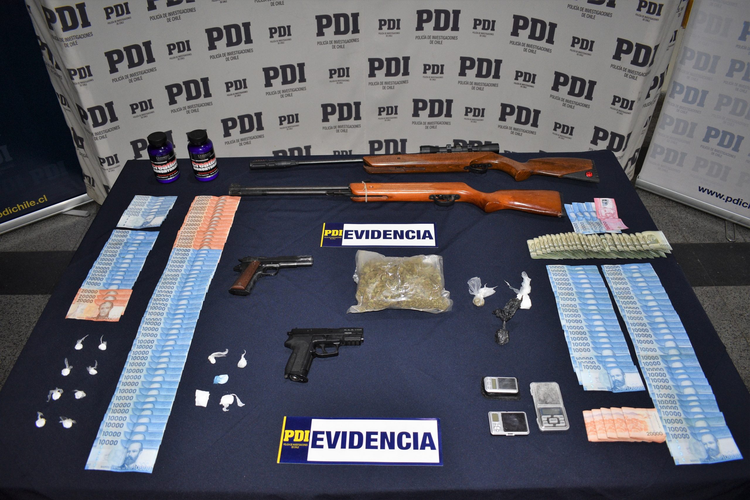 PDI y Fiscalía desbaratan tres puntos de tráfico de drogas en Coyhaique